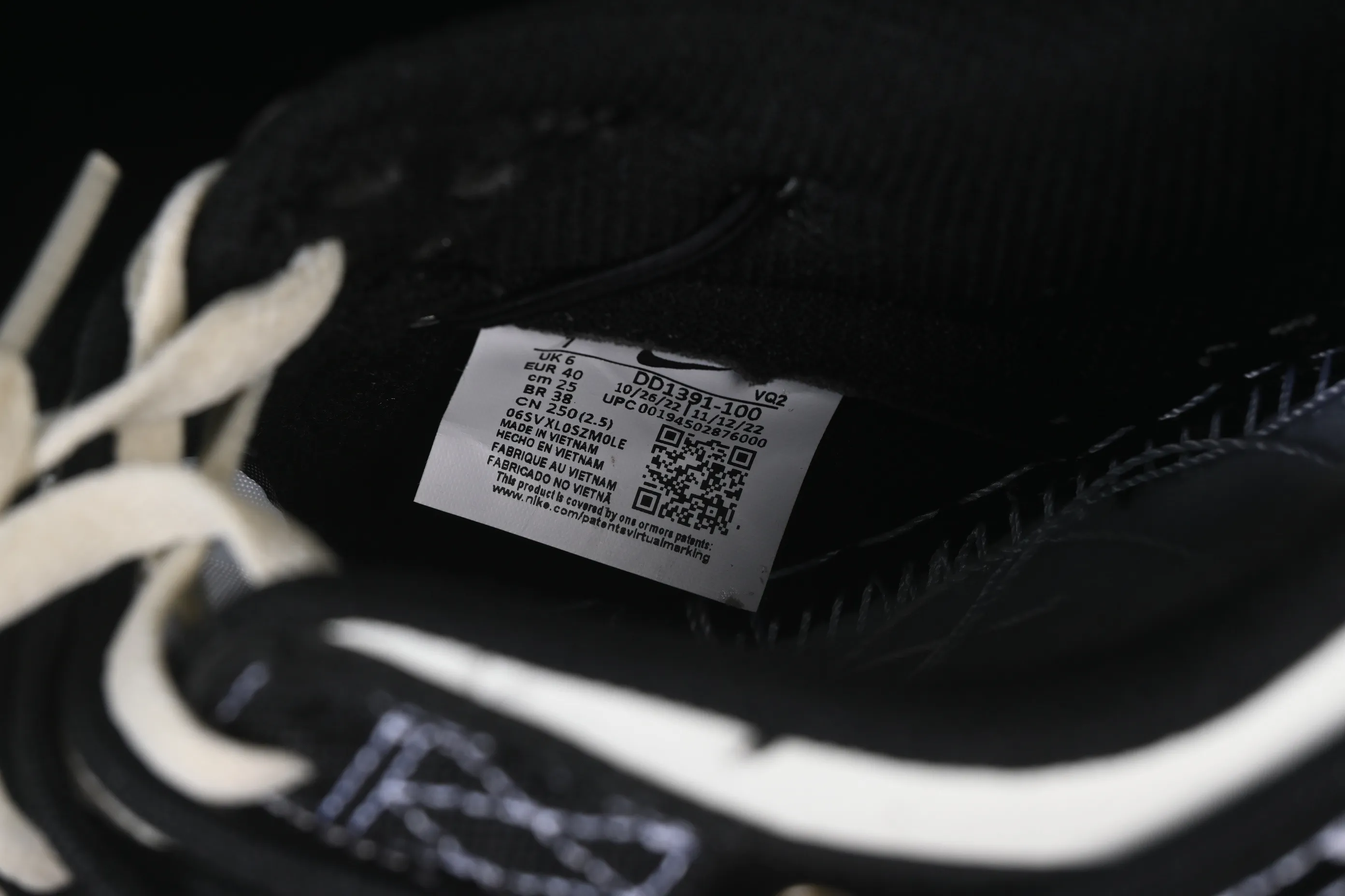 All categories Nk SB Dunk Series Nk SB Dunk Low High-end customized low-top sneakers Nike SB Dunk Low strap customization low-top casual sneakers DD1391-100